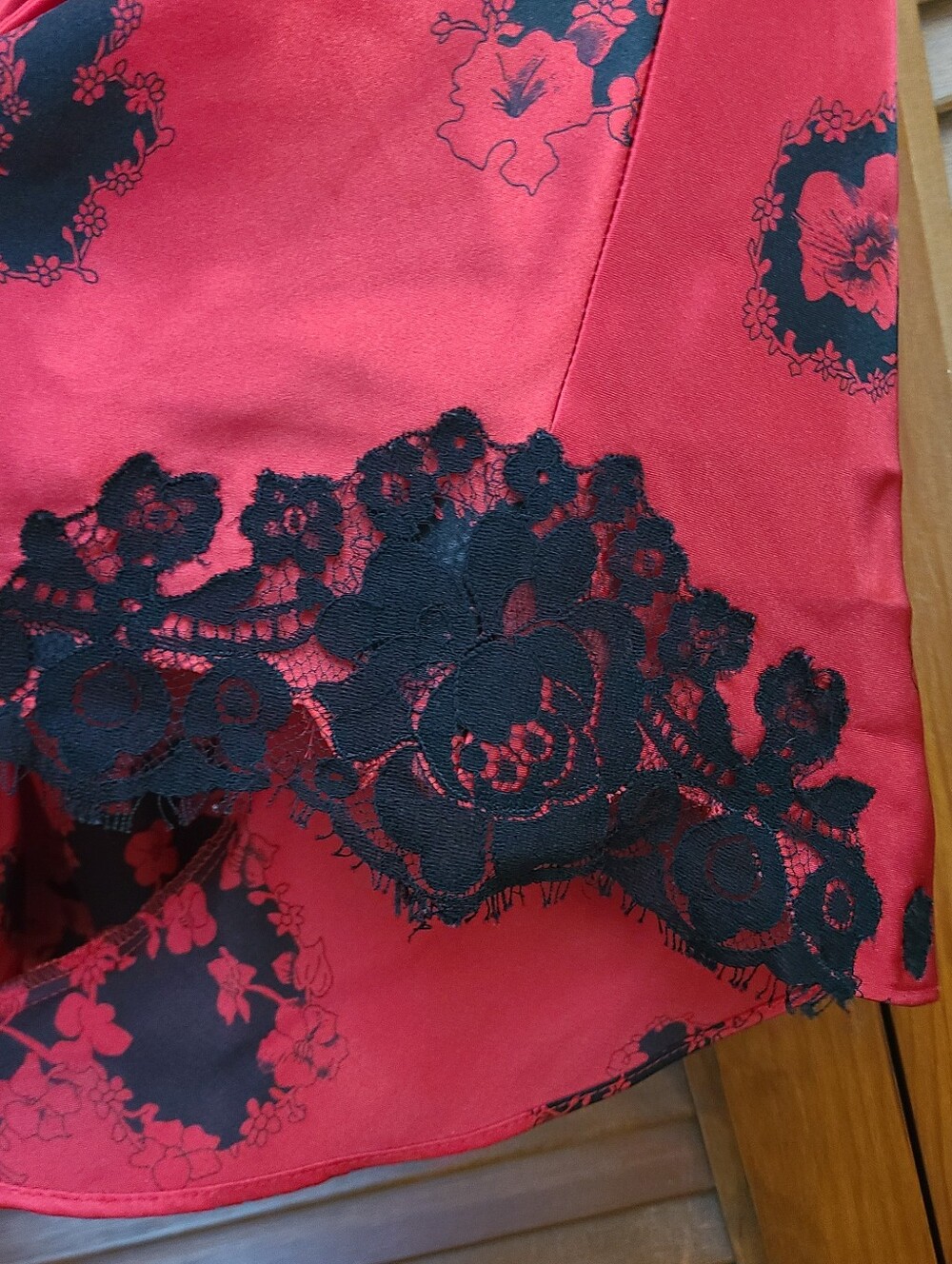 Vintage Victoria’s Secret Gold Label Cami Shorts Set Size S Y2K 1996 Satin Lace - Picture 12 of 16